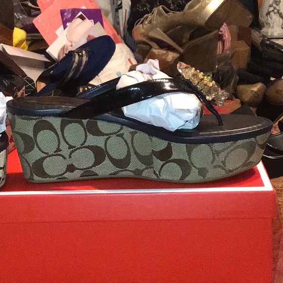 COACH NORICE SIGNATURE SANDAL WEDGES W/CRYSTALS - Picture 6 of 11